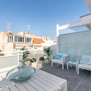https://beach-penthouse-sitges-rentals.catalonia-hotels.com