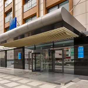Tryp By Wyndham Topkapi فندق